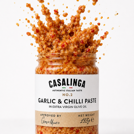 CASALINGA Garlic & Chilli Paste in Extra Virgin Olive Oil 135g